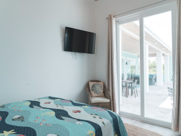 Luxurious Oceanfront Villa in Exuma - Perfect Island Retreat